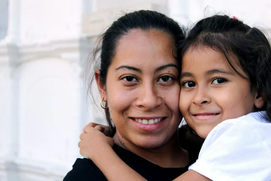 Mother and daughter smiling in Medellín, Colombia